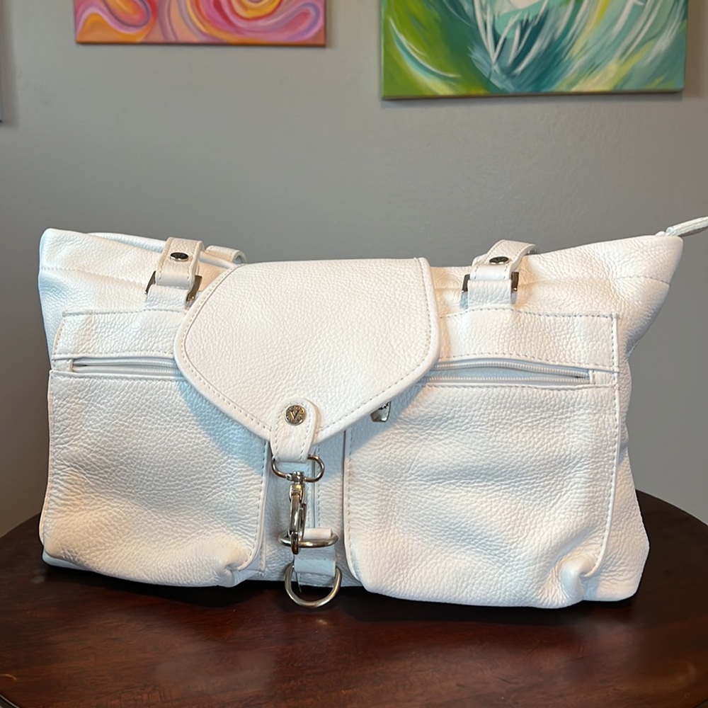 Valentina leather purse NWOT